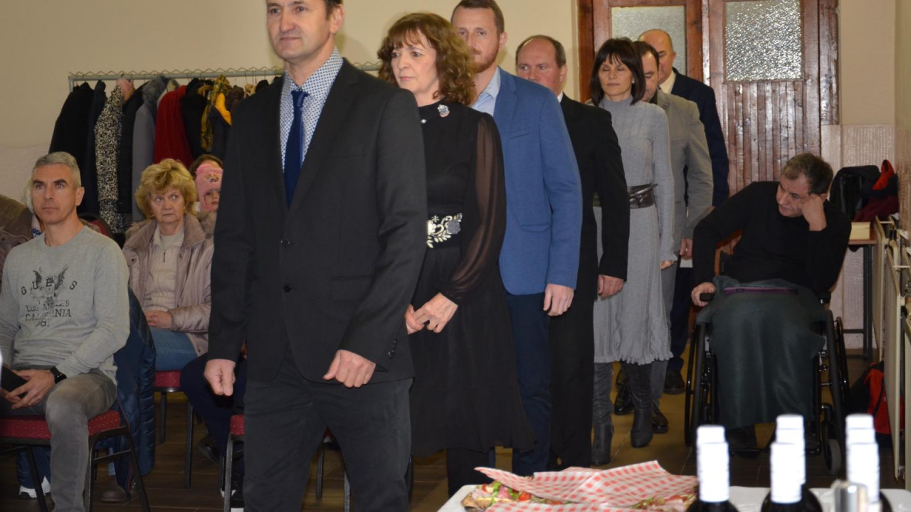 Ustanovujúce zasadnutie Obecného zastupiteľstva v Nitrianskej Strede dňa 28. 11. 2022 
